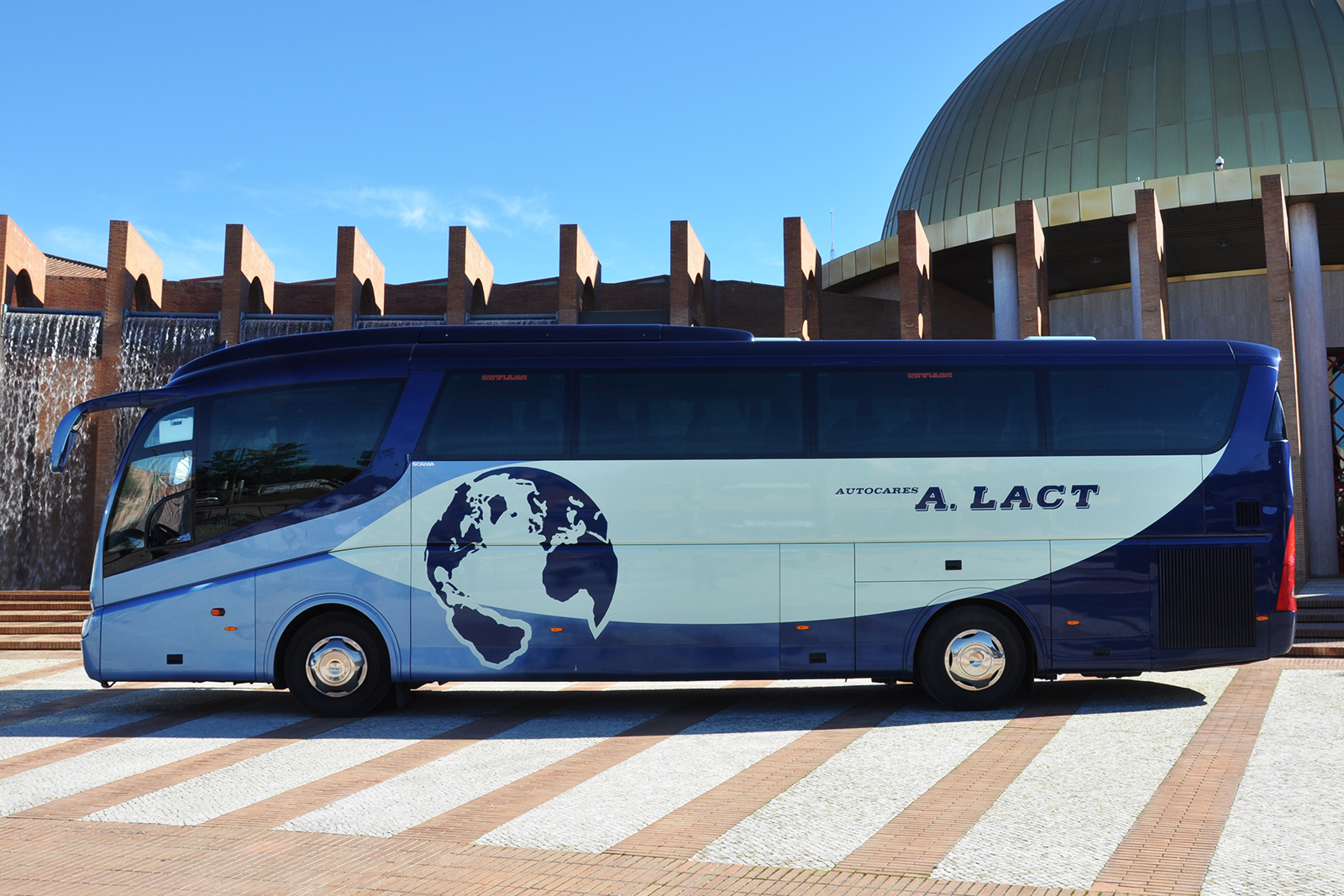 Autocares - Autocares LACT