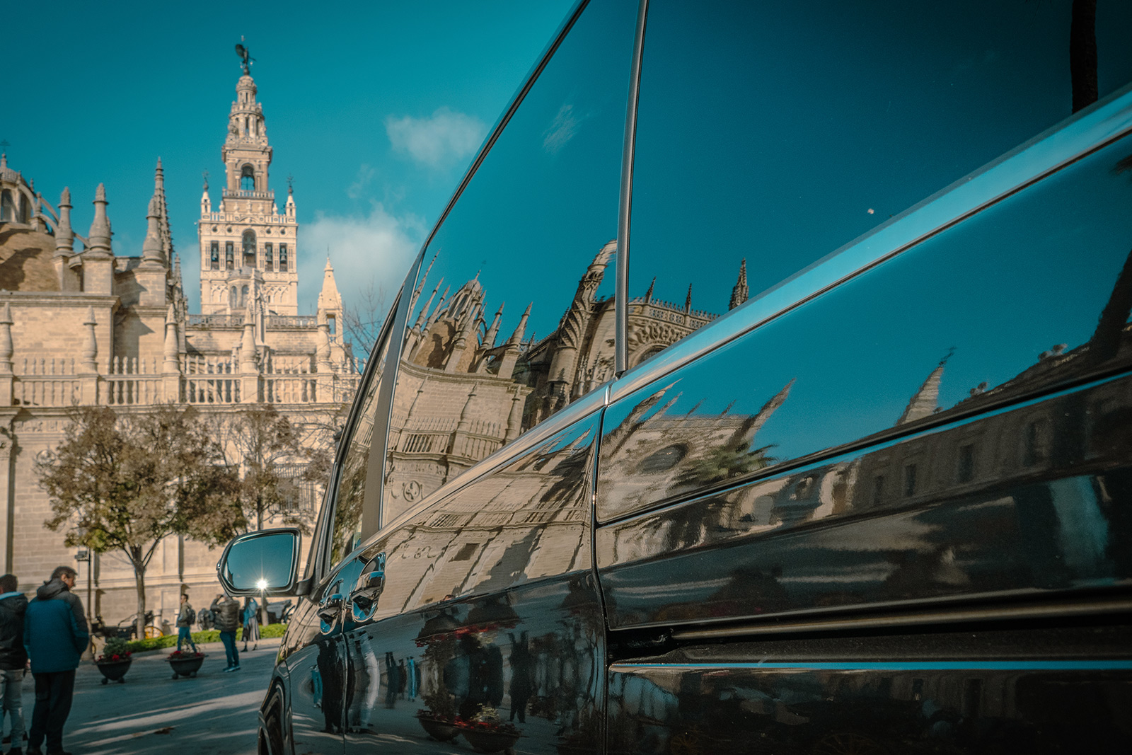 Sedans y Minivans - Autocares LACT