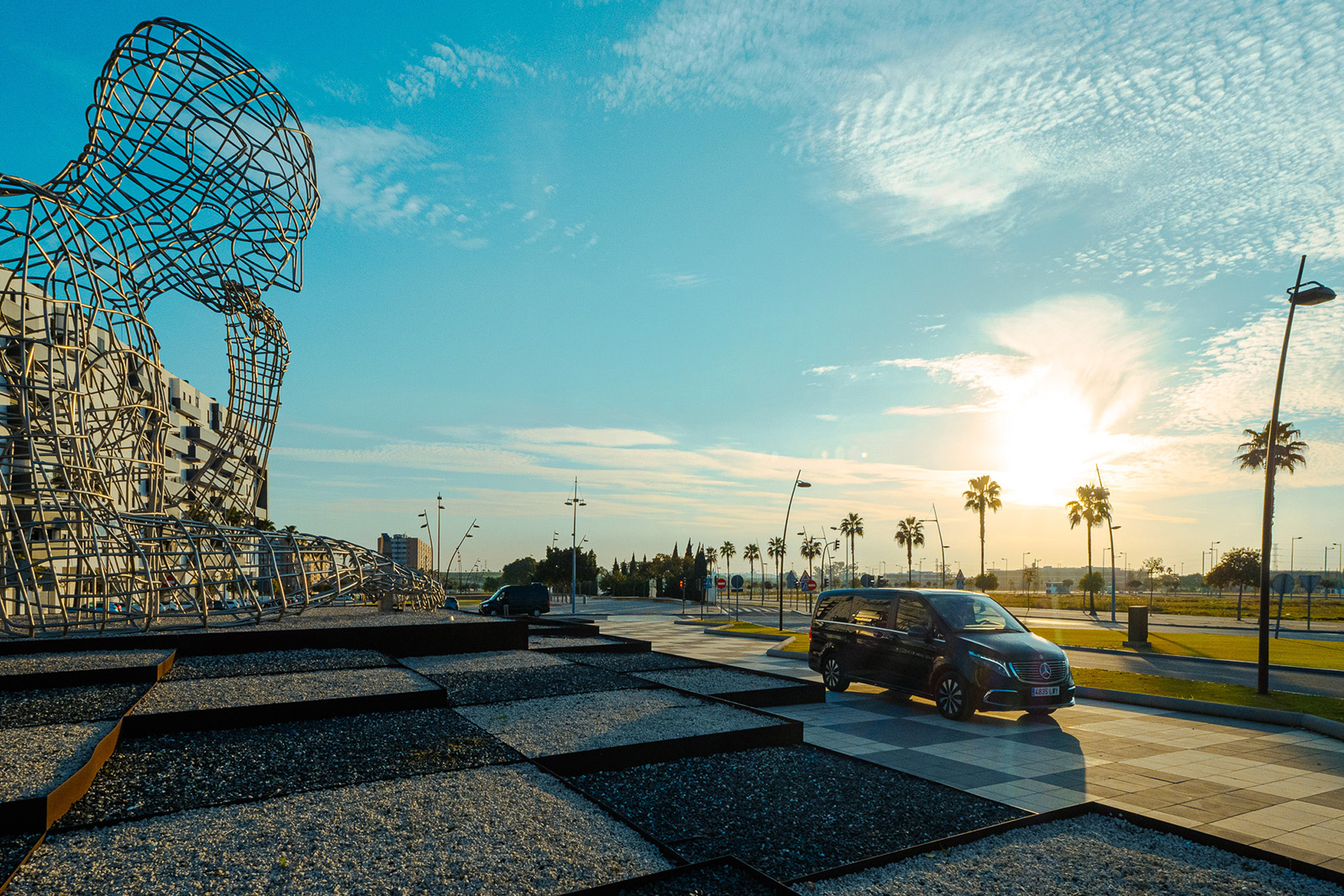 Sedans y Minivans - Autocares LACT