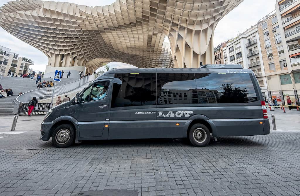 Minibuses - Autocares LACT