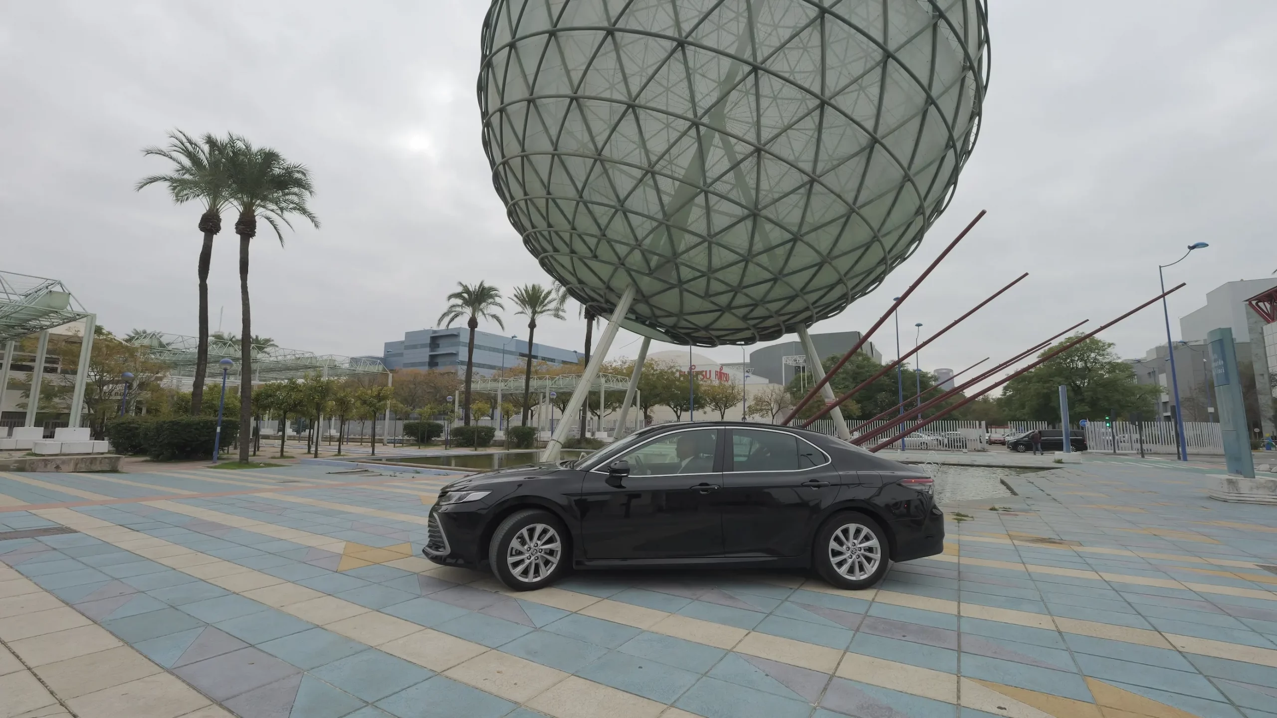 Sedans y Minivans - Autocares LACT