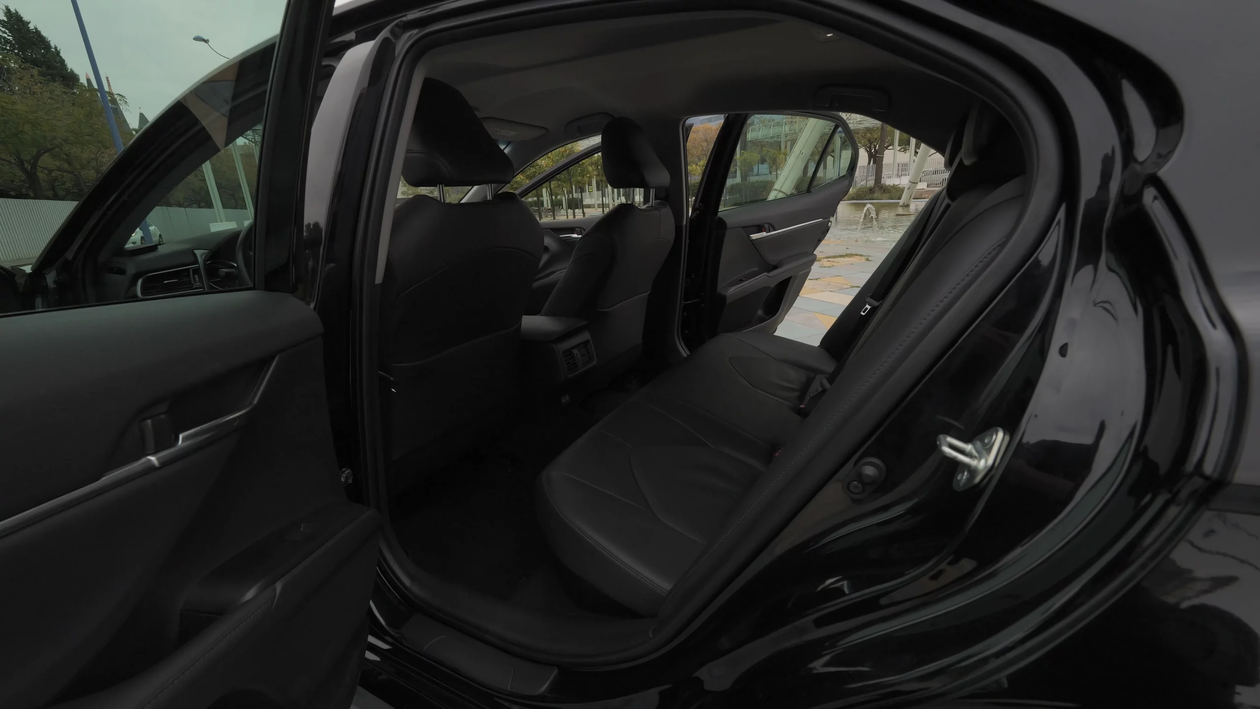 Sedans y Minivans - Autocares LACT